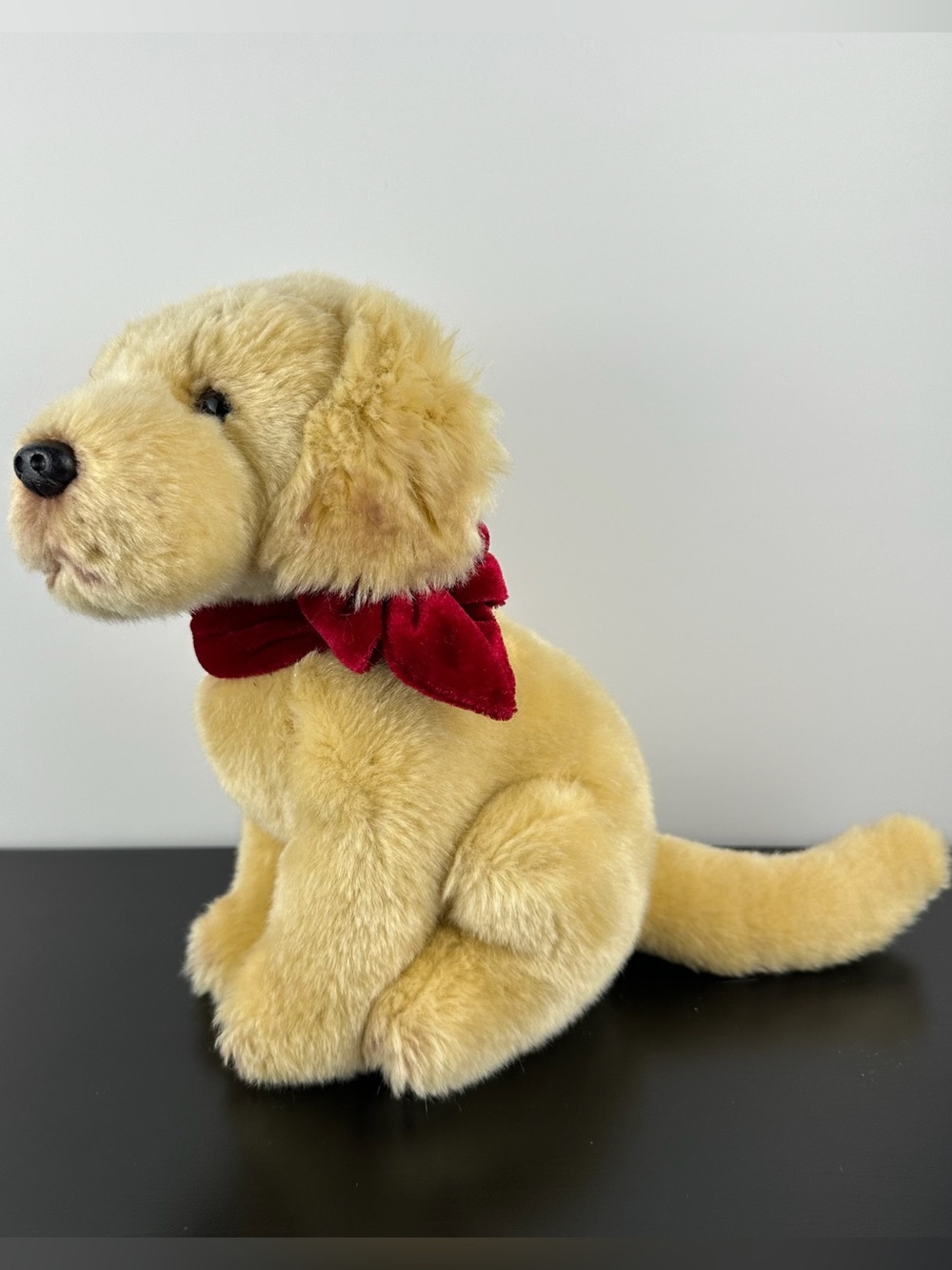 Russ Berrie RARE Sitting Golden Retriever Puppy Dog 9” Labrador Red Bow Plush